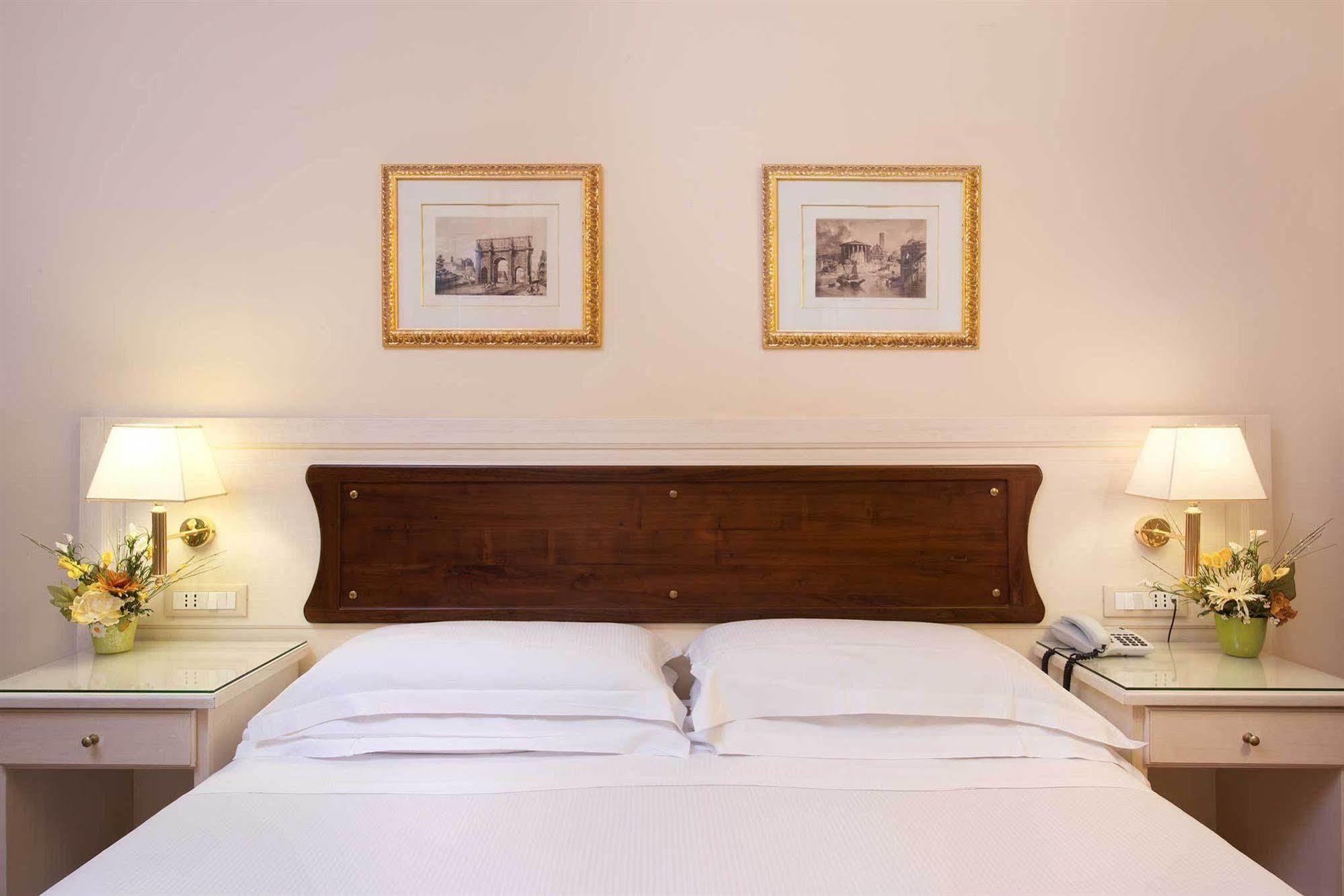 Residenza Domiziano Bed & Breakfast Rome Exterior photo